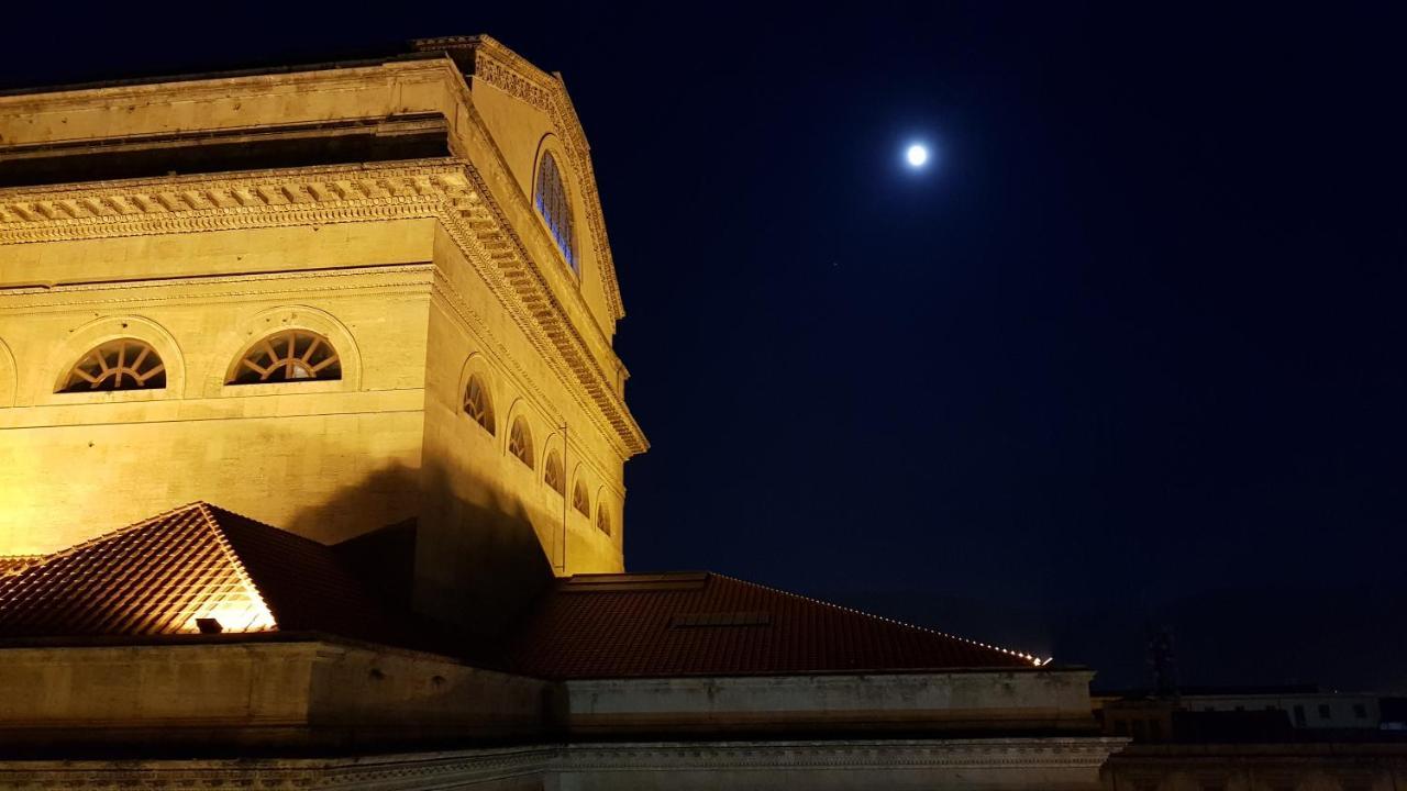 Opera House Bed & Breakfast Палермо Екстериор снимка